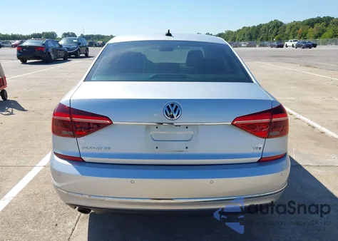 1VWGT7A38HC009463
